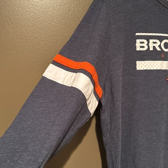 Denver Broncos NFL Long Sleeve T-Shirt Size Large - Picture 3 of 8